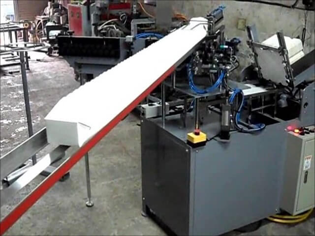 WS 9902 W Wire Type Paper Food pail box making machine WS 9902 W Wire Type Paper Food pail box making machine